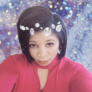 Meet your Posher, Kerrie ann